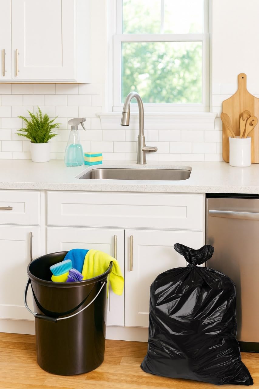 32-33 Gallon 2.5 Mil Black Heavy Duty Trash Bags 100 Count G25180