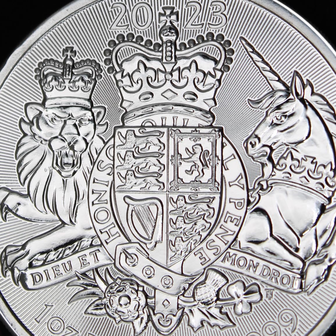 1 oz Silver British Royal Arms Coin X6447