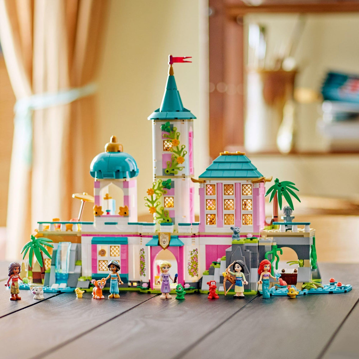 Disney Princess Castle & Royal Pets Building Set M9048